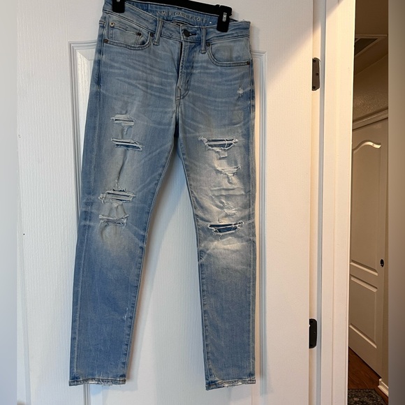 American Eagle Young Men’s AirFlex Light Blue Jeans - Picture 1 of 4